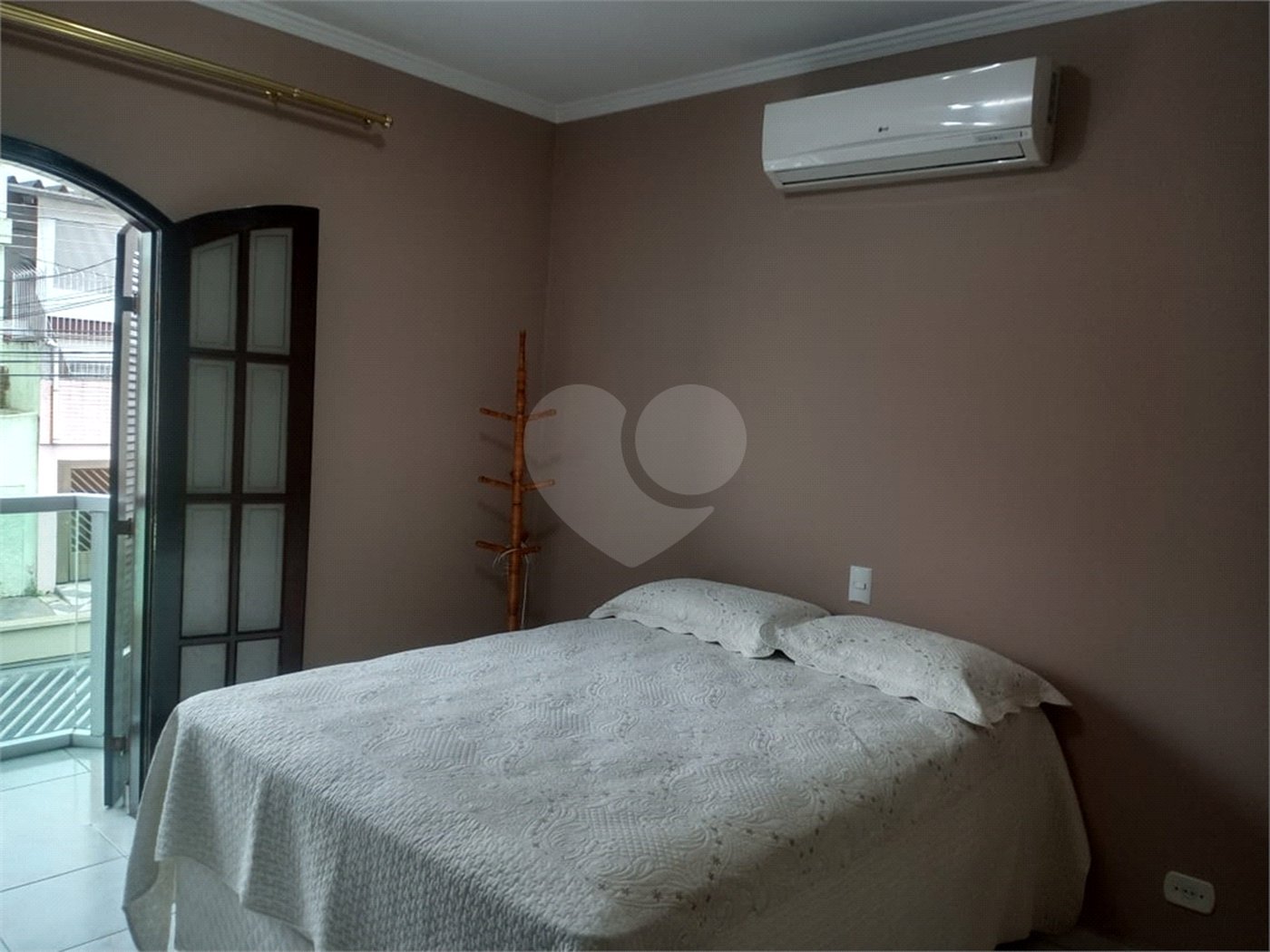 Casa à venda com 3 quartos, sendo 1 suíte,  em Vila Guilherme, São Paulo, SP
