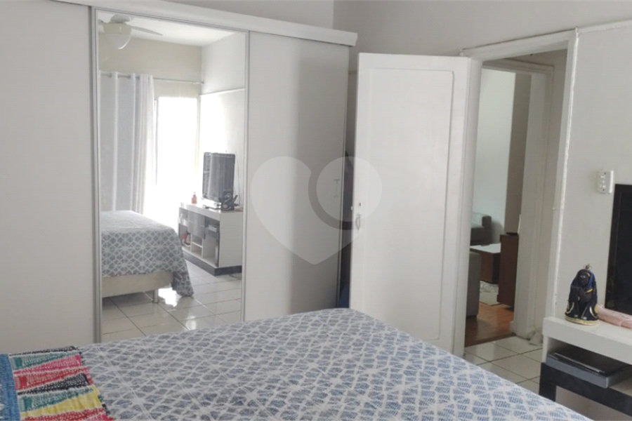 Apartamento à venda com 2 quartos em Pari, São Paulo, SP