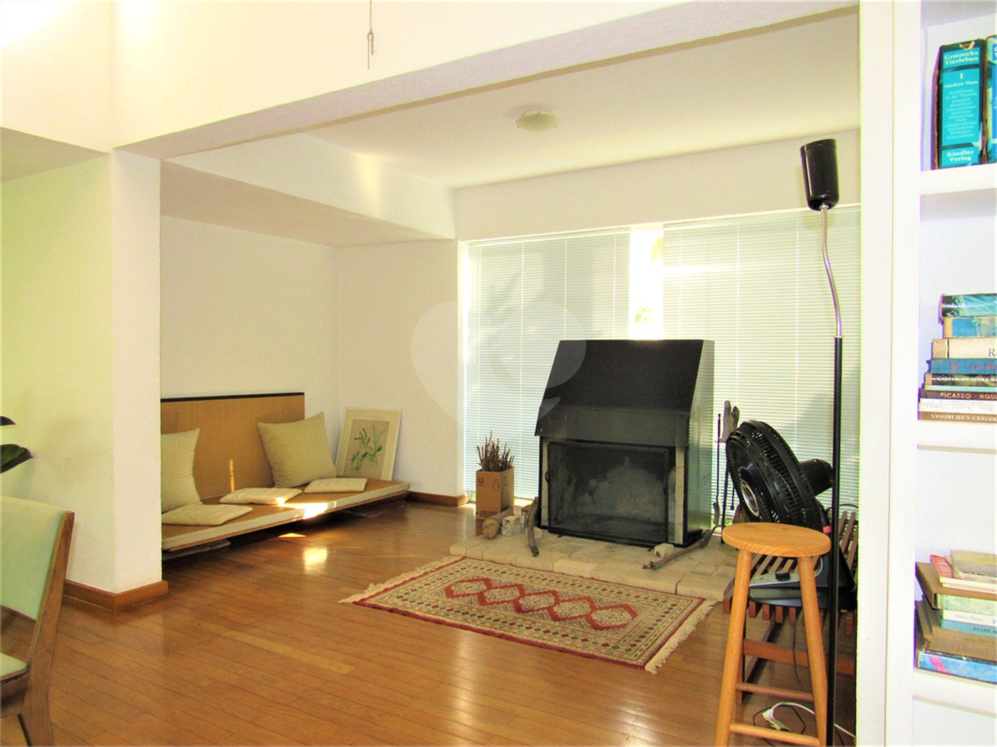 Casa à venda com 3 quartos, sendo 1 suíte, em Guarapiranga, São Paulo, SP