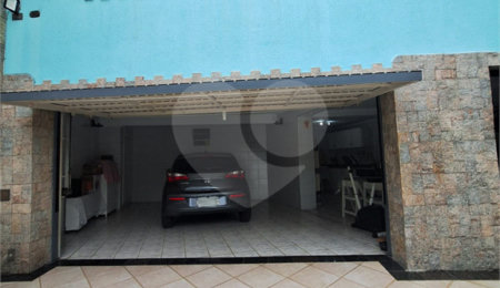 Sobrado à venda com 3 quartos, sendo 1 suíte,  em Vila Santa Terezinha (zona Norte), São Paulo, SP