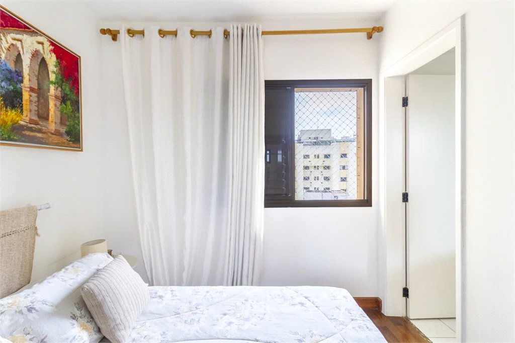 Apartamento à venda com 4 quartos, sendo 3 suítes, em Jardim Monte Kemel, São Paulo, SP