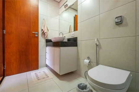 Apartamento à venda com 3 quartos, sendo 1 suíte,  em Jardim das Bandeiras, São Paulo, SP
