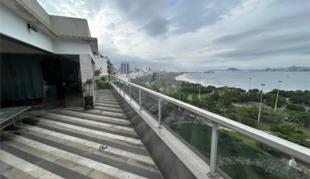 Cobertura à venda com 5 quartos, sendo 1 suíte,  em Flamengo, Rio de Janeiro, RJ