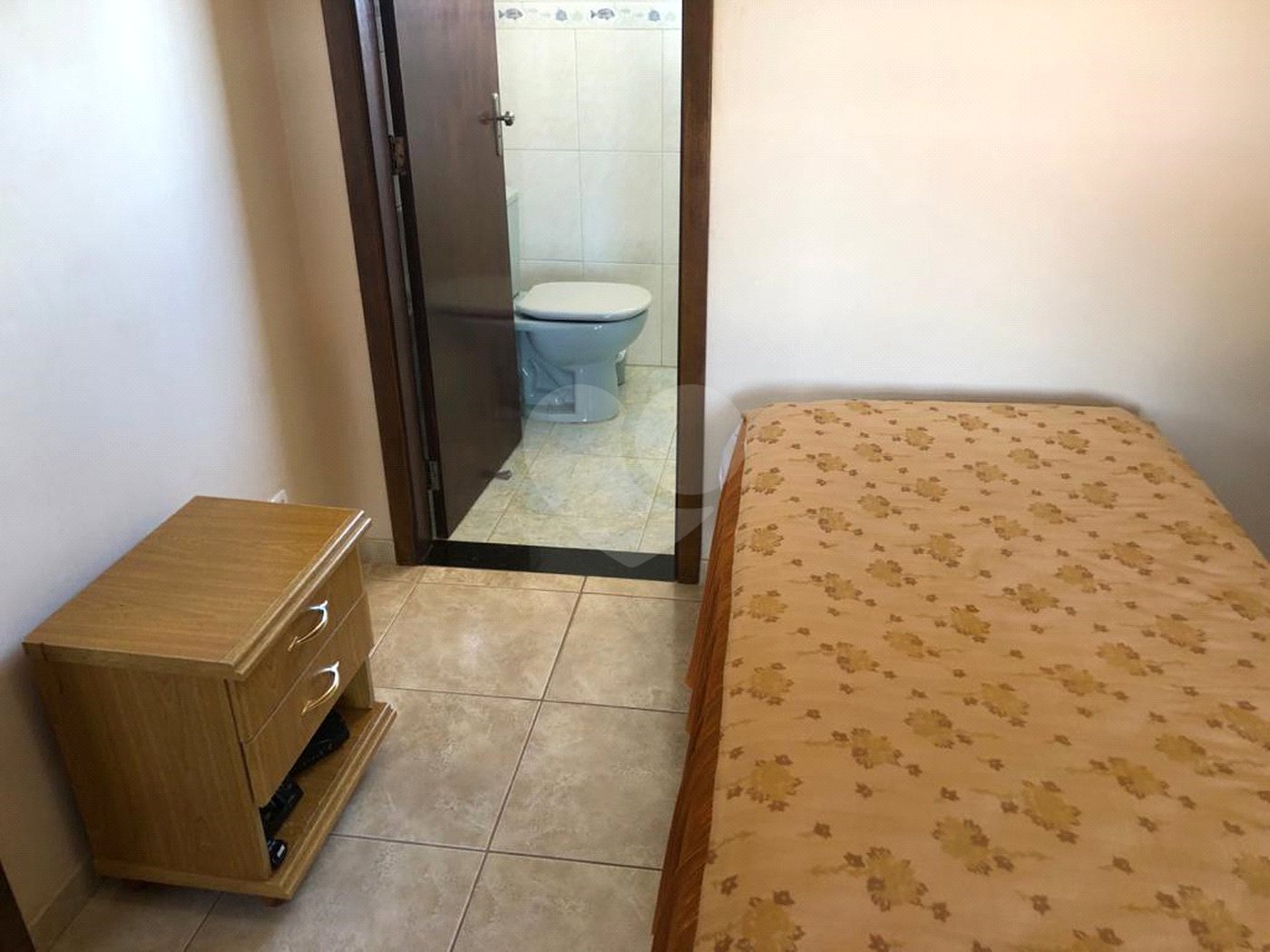 Casa à venda com 3 quartos, sendo 2 suítes,  em Jardim do Lago, Atibaia, SP