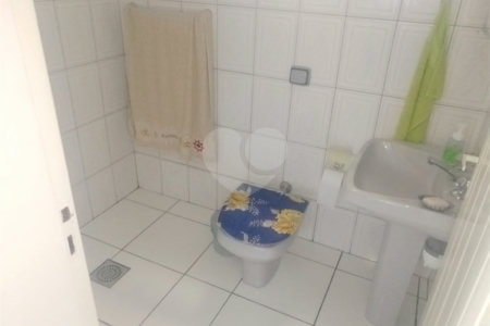 Casa à venda com 2 quartos, sendo 1 suíte, em Sacomã, São Paulo, SP