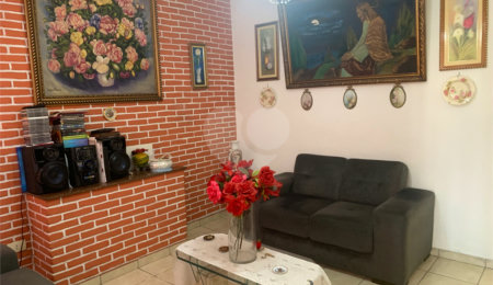 Casa Térrea à venda com 3 quartos, sendo 1 suíte,  em Vila Romana, São Paulo, SP