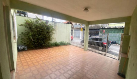 Sobrado à venda com 3 quartos em Bom Retiro, São Paulo, SP
