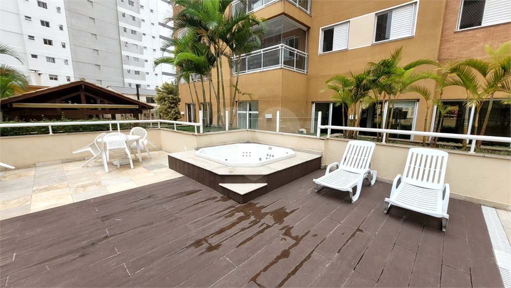 Apartamento à venda com 3 quartos, sendo 1 suíte, no Centro, Osasco, SP