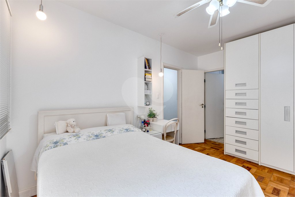 Casa Térrea à venda com 4 quartos, sendo 3 suítes, em Brooklin, São Paulo, SP