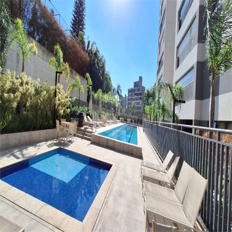 Apartamento à venda com 2 suítes em Jardim Prudência, São Paulo, SP