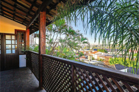 Sobrado à venda com 3 quartos, sendo 1 suíte,  em Jardim Leonor, São Paulo, SP