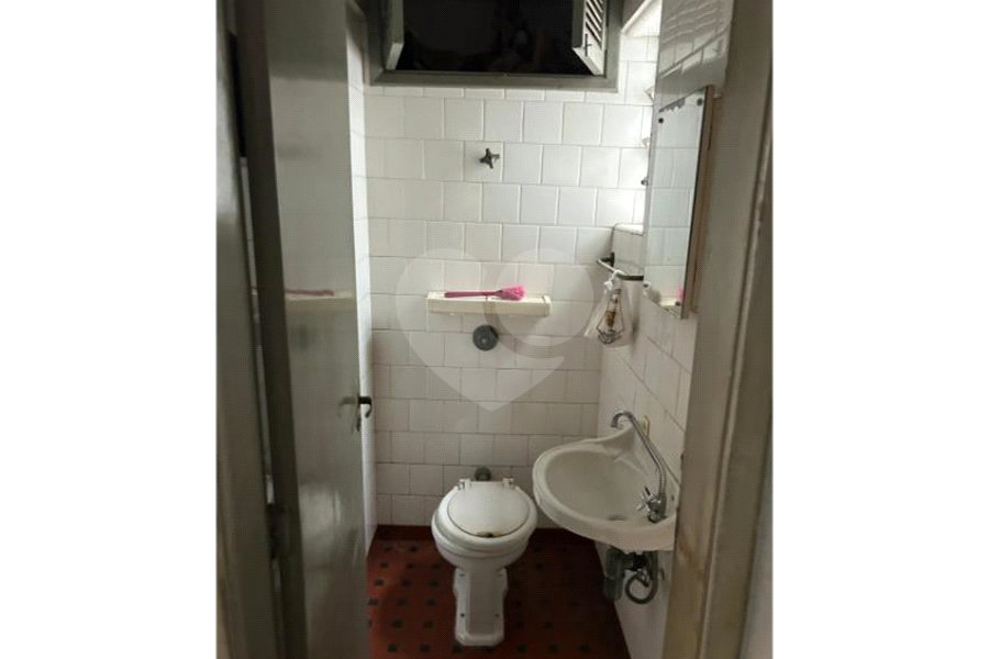 Sobrado à venda com 3 quartos, sendo 1 suíte, em Vila Paulicéia, São Paulo, SP