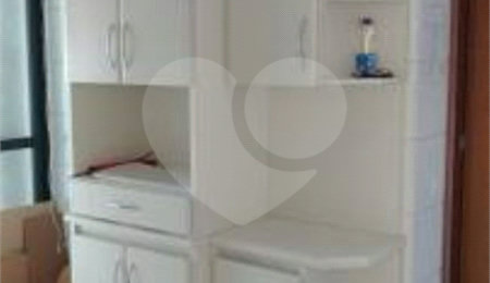Apartamento à venda com 3 quartos, sendo 1 suíte,  em Santo Amaro, São Paulo, SP
