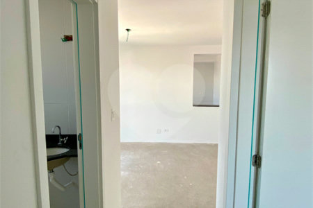 Apartamento à venda com 2 quartos, sendo 1 suíte, em Vila Galvão, Guarulhos, SP