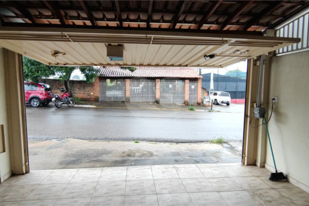 Casa à venda com 3 quartos, sendo 1 suíte, no Centro, Itu, SP