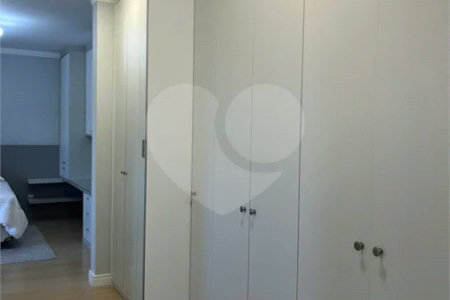 Lindo Sobrado com 3 suítes, à venda, 290 m², por R$ 2.340.000,00 no condomínio Helvetia Park em Indaiatuba/SP.