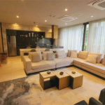 Studio sofisticado, totalmente mobiliado e pronto para morar