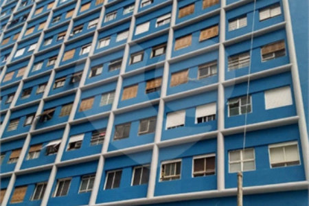 Apartamento 2 dormitórios sendo uma suíte próximo as estações Anhangabaú, Bela Vista e do metrô