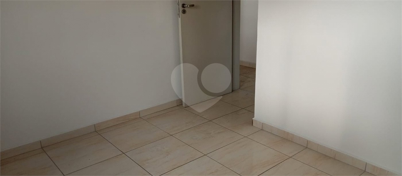 Apartamento à venda com 3 quartos, sendo 1 suíte,  em Picanço, Guarulhos, SP