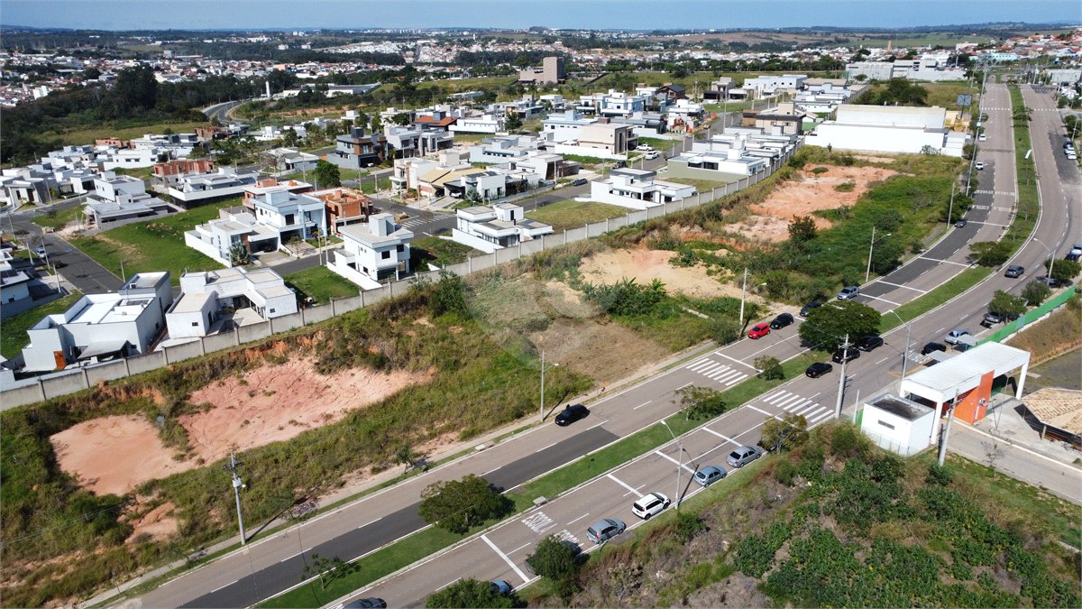 Terreno à venda em Residencial Central Parque, Salto, SP