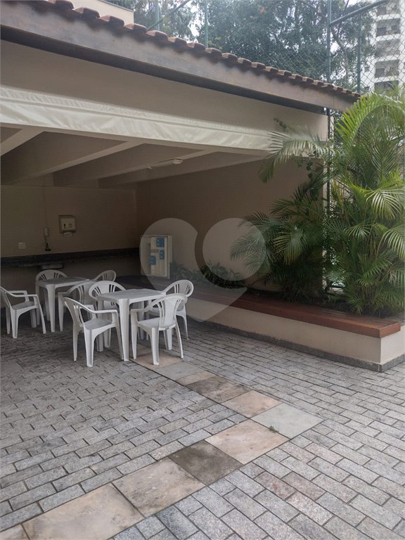 Apartamento à venda com 3 suítes em Vila Suzana, São Paulo, SP