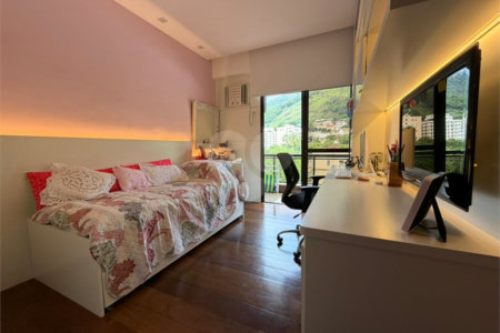 Apartamento à venda com 3 quartos, sendo 2 suítes, em Tijuca, Rio de Janeiro, RJ