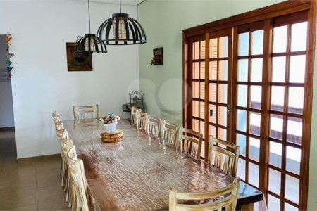 Casa à venda com 3 suítes em Dos Finco, São Bernardo do Campo, SP