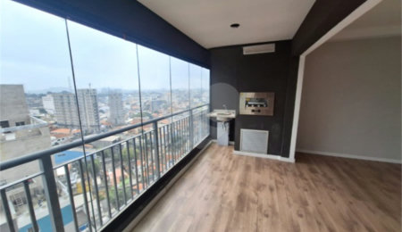 Apartamento à venda com 2 quartos, sendo 1 suíte,  em Vila Esperança, São Paulo, SP