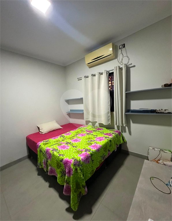 Casa à venda com 4 quartos, sendo 2 suítes, em Residencial Ponta Porã II, Ponta Porã, MS