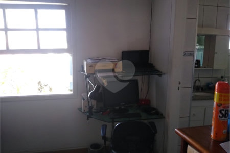Sobrado à venda com 4 quartos, sendo 3 suítes,  em Vila Monumento, São Paulo, SP
