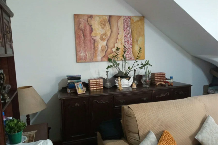 Casa à venda com 6 quartos em Lapa, São Paulo, SP