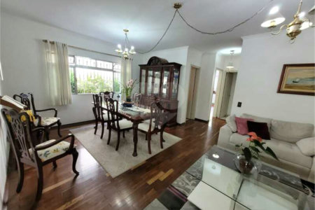 Sobrado à venda com 6 quartos, sendo 2 suítes, em Vila Romana, São Paulo, SP