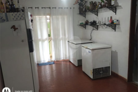 Casa à venda com 3 quartos em Santa Eudóxia, São Carlos, SP