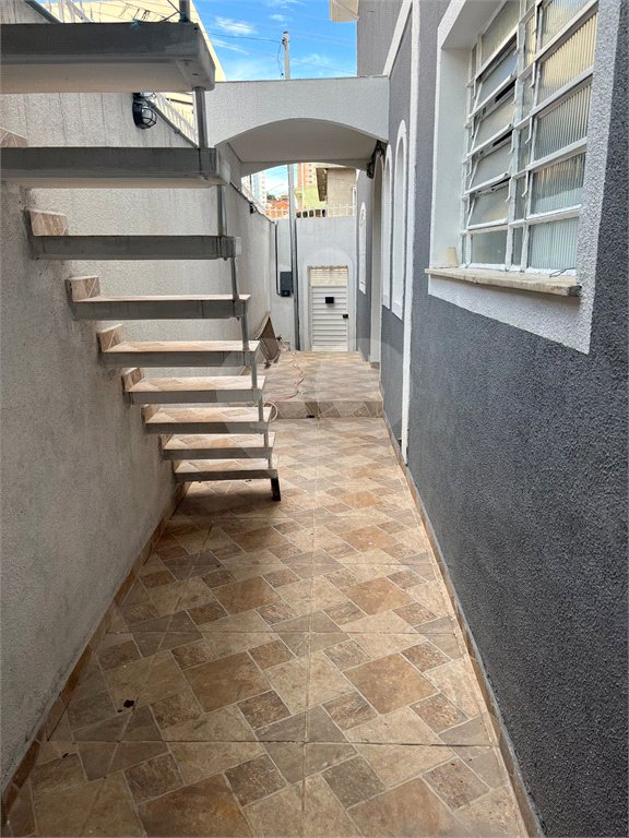 Sobrado à venda com 3 quartos em Vila Laís, São Paulo, SP