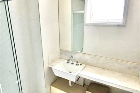 Apartamento à venda com 3 suítes em Vila Romana, São Paulo, SP