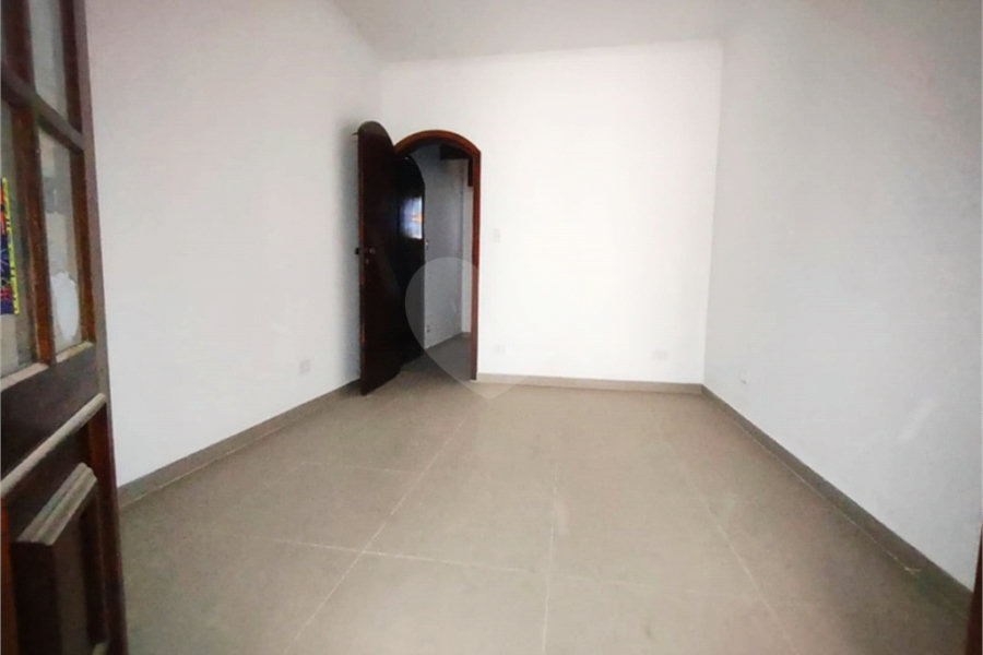 Sobrado à venda ou para alugar com 5 quartos, sendo 3 suítes, em Jardim França, São Paulo, SP