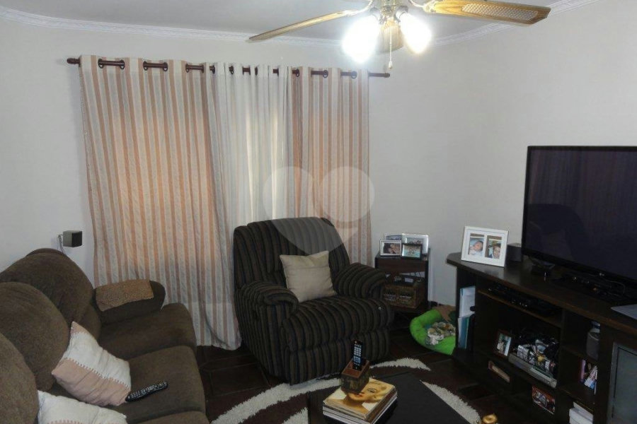 Sobrado à venda com 3 quartos, sendo 1 suíte, em Santa Teresinha, São Paulo, SP