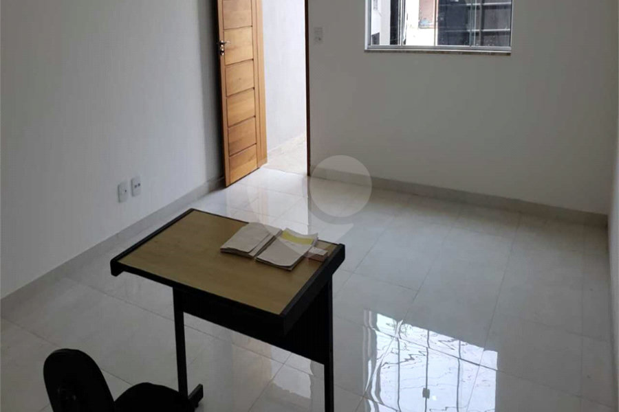 Sobrado à venda com 3 quartos, sendo 1 suíte, em Vila Romero, São Paulo, SP