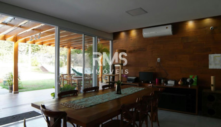 Casa à venda com 3 suítes em Palmeiras Imperiais, Salto, SP