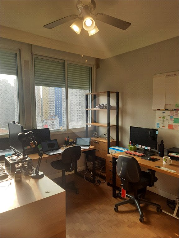 Apartamento à venda com 3 quartos em Aclimação, São Paulo, SP