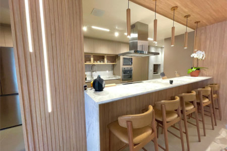 Apartamento à venda com 3 suítes em Jurerê, Florianópolis, SC