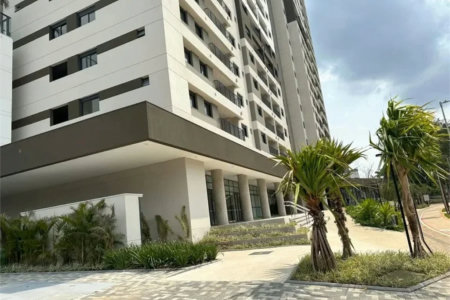Apartamento à venda com 3 quartos, sendo 1 suíte, em Vila Anastácio, São Paulo, SP