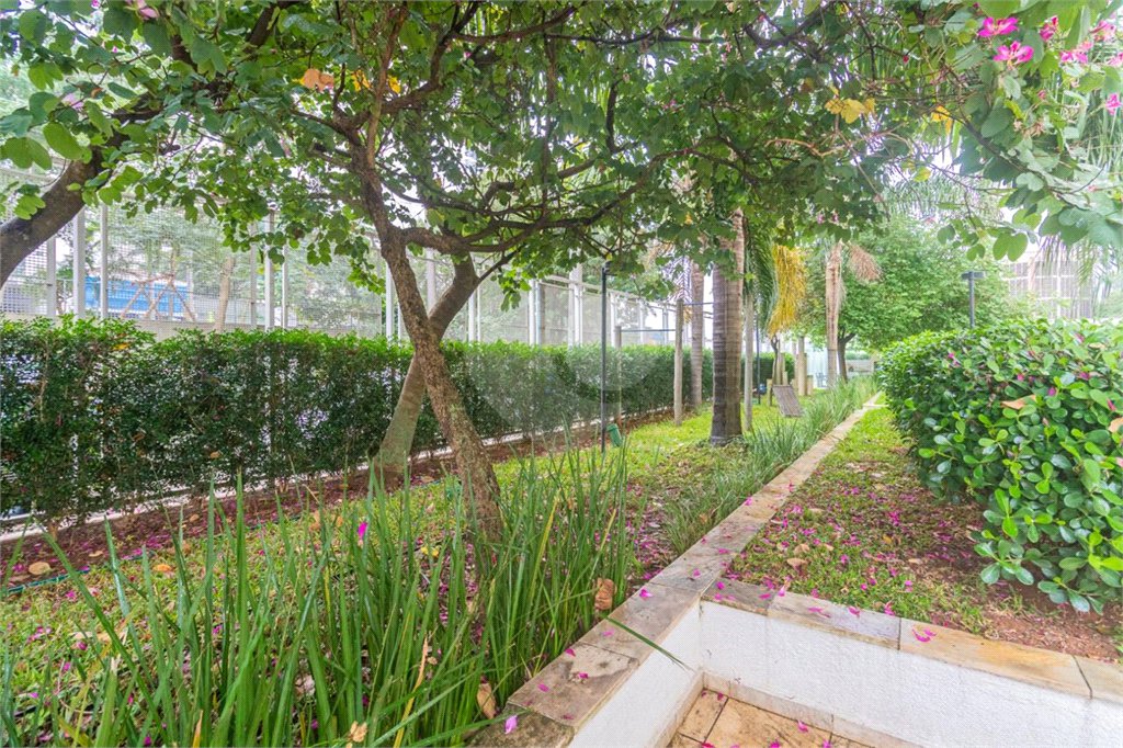 Apartamento à venda com 2 quartos, sendo 1 suíte, em Alto da Boa Vista, São Paulo, SP