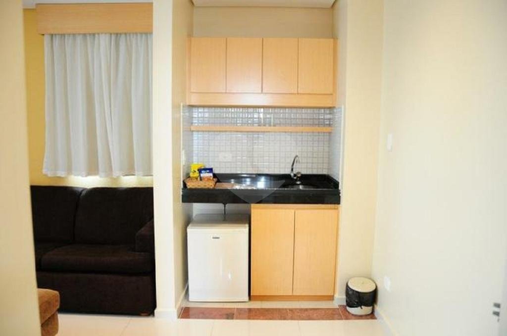Flat à venda com 1 quarto em Santana, São Paulo, SP