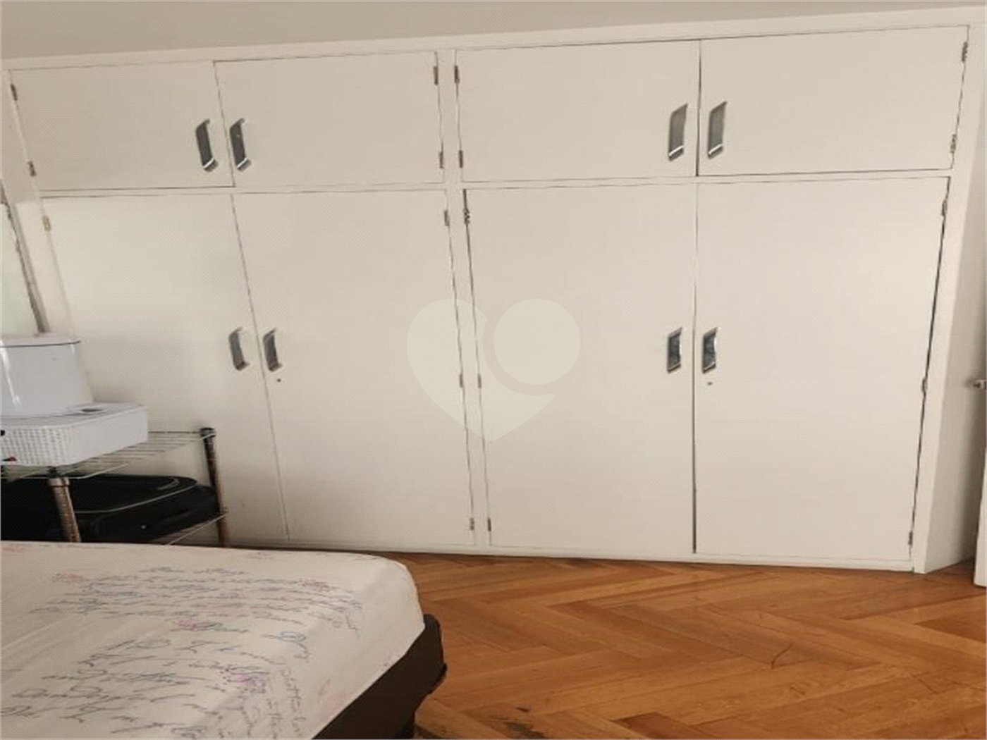Apartamento à venda com 4 quartos, sendo 2 suítes,  em Indianópolis, São Paulo, SP