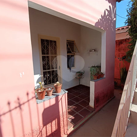Casa à venda com 5 quartos, sendo 1 suíte, em Jardim Itália, Itapetininga, SP