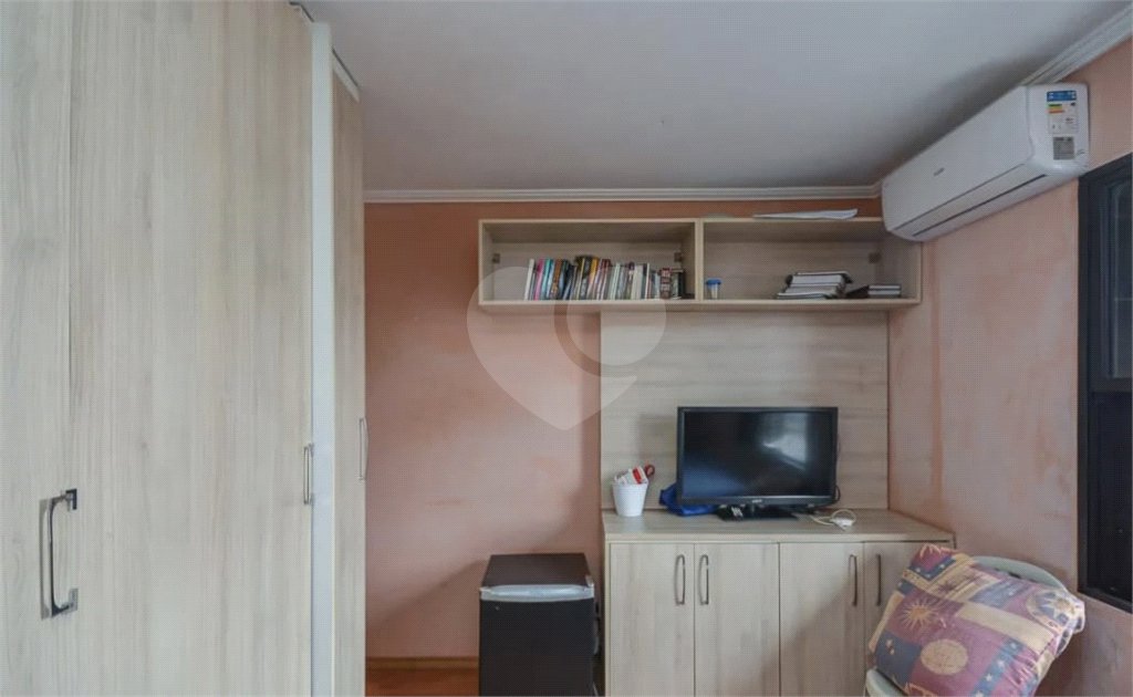 Casa à venda com 4 quartos em Socorro, São Paulo, SP