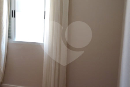 Casa à venda com 3 suítes no condomínio Picollo, Louveira - SP