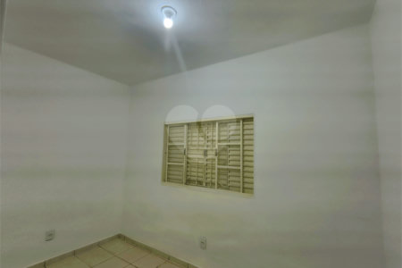 Casa à venda com 2 quartos em Jardim Juscelino Kubitschek, Indaiatuba, SP