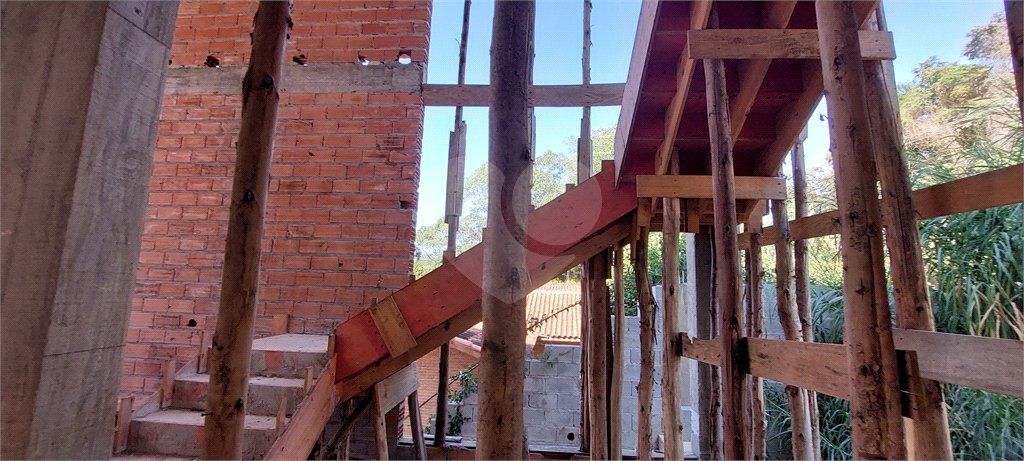 Casa à venda com 4 suítes no condomínio Sausalito, Mairiporã - SP